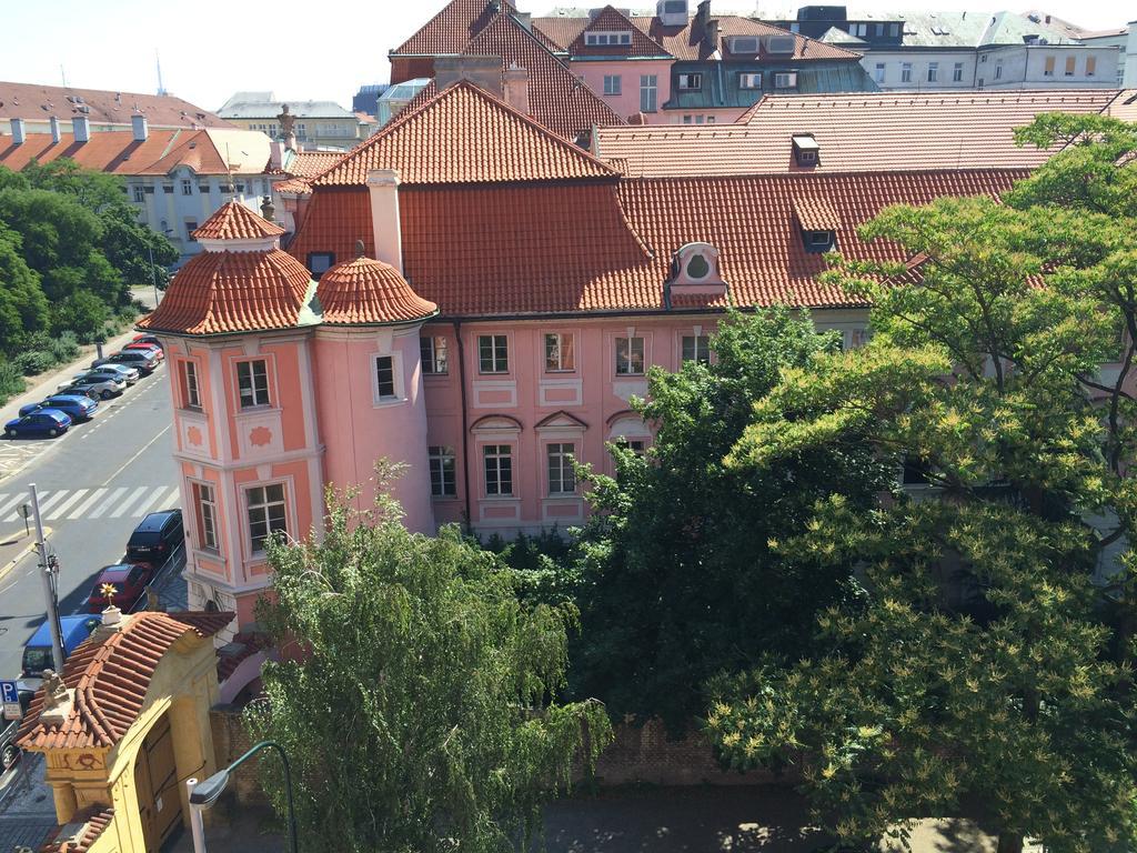 Charles Square Hostel Prague Ngoại thất bức ảnh