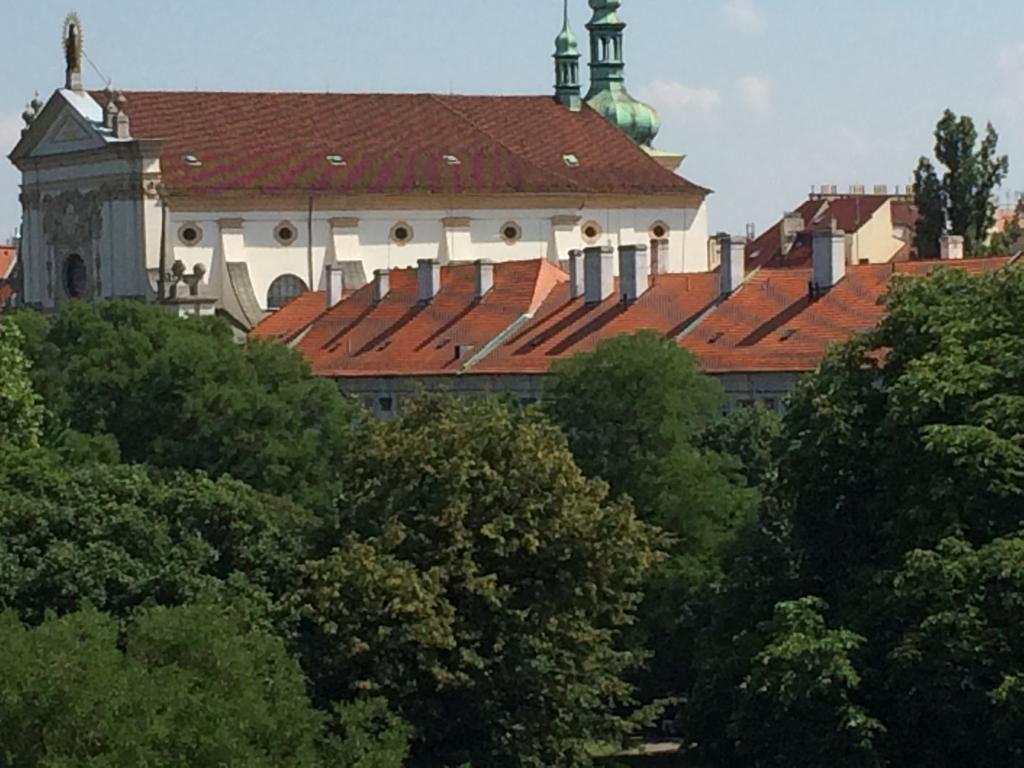 Charles Square Hostel Prague Ngoại thất bức ảnh
